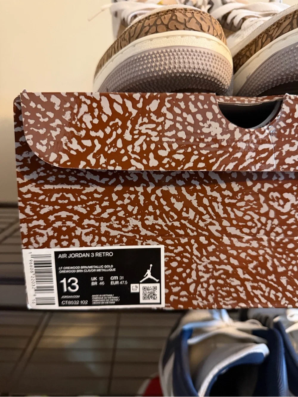 Jordan Sneakers in White, Brown and Gold